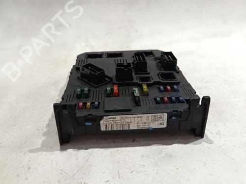 Used Fuse box Fuse box PEUGEOT 206 Hatchback (2A/C) 1.4 i (75 hp) 40260075 40260075