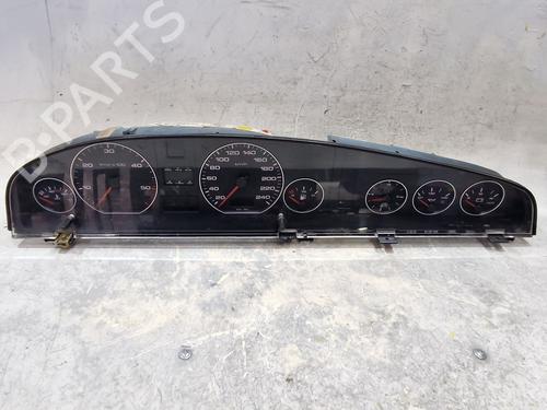 Used Instrument cluster AUDI A6 C4 (4A2) 2.5 TDI (140 hp) 29877972