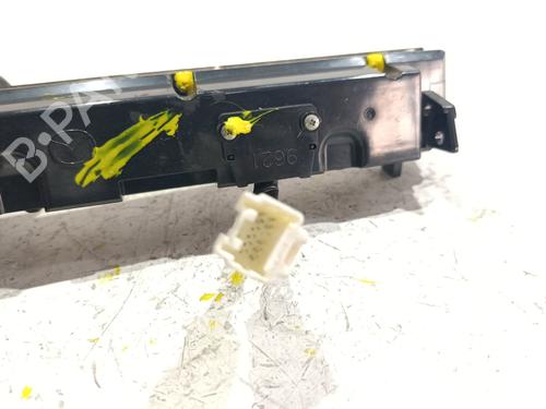 Display monitor MAZDA 3 (BL) 1.6 MZR CD (BL14) | BP40009242C48 - Image 3