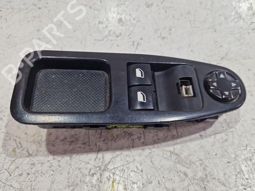 Left front window switch PEUGEOT EXPERT Van (VF3A_, VF3U_, VF3X_) 2.0 HDi 120 | BP36499779I27 - Image 3