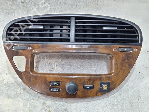 Luftventil PEUGEOT 607 (9D, 9U) 3.0 V6 24V (207 hp) 29913786