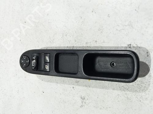 Used Left front window switch PEUGEOT 207 (WA_, WC_) 1.4 16V (88 hp) 29562082