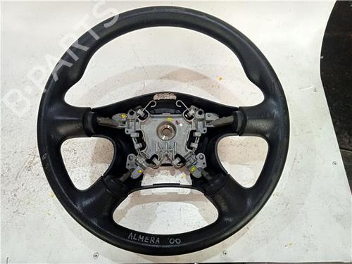 Used Steering wheel NISSAN ALMERA II (N16) 2.2 Di (110 hp) 23910386