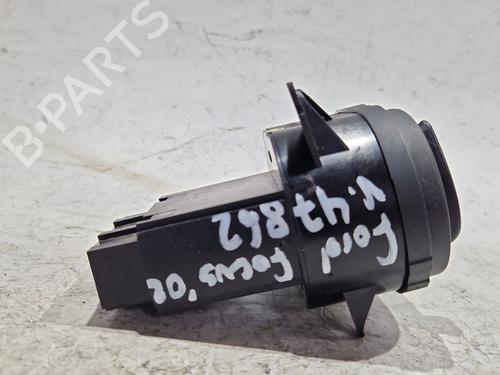 Headlight switch FORD FOCUS I (DAW, DBW) 1.8 TDCi | BP30192466I24 