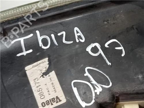 Right headlight SEAT IBIZA I (21A) 1.2 | BP23922422C29