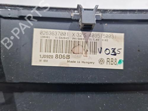 Instrument cluster VW GOLF IV (1J1) 1.4 16V | BP29707990C47