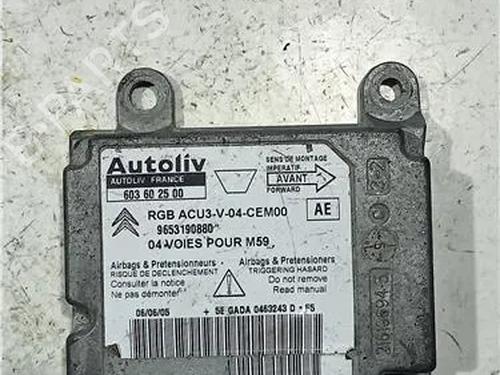 Airbag module CITROËN BERLINGO / BERLINGO FIRST MPV (MF_, GJK_, GFK_) 2.0 HDi 4x4 (MFRHY) (90 hp) 23930571