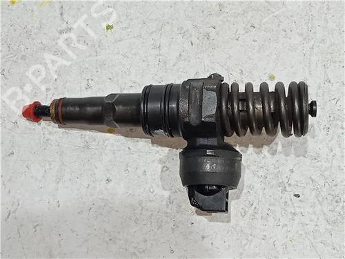 Used Injector VW GOLF IV (1J1) 1.4 16V (75 hp) 23921494