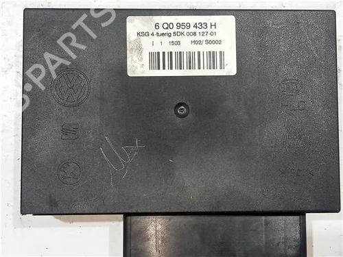 Used Electronic module VW POLO IV (9N_, 9A_) 1.9 TDI (101 hp) 23920064