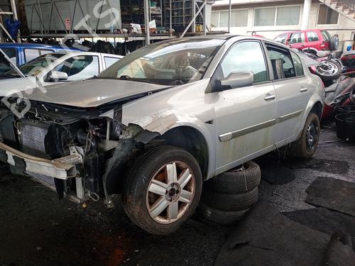 Brugte RENAULT MEGANE II Saloon (LM0/1_) 1.6 (113 hp) 4299319