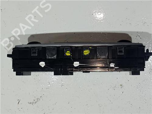 Climate control RENAULT MEGANE III Hatchback (BZ0/1_, B3_) 1.5 dCi | BP23924205I5 