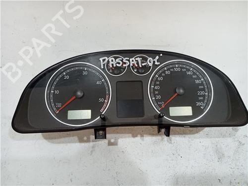 Used Instrument cluster VW PASSAT B5.5 (3B3) 1.9 TDI (130 hp) 23907892