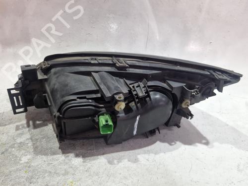 Right headlight FORD MONDEO III (B5Y) 1.8 16V | BP33931176C29 - Image 2
