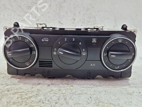 Used Climate control Climate control MERCEDES-BENZ B-CLASS Sports Tourer (W245) B 180 CDI (245.207) (109 hp) 33543875 33543875