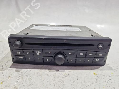 Used Radio Radio RENAULT MASTER III Van (FV) 2.3 dCi 125 FWD (FV0C, FV0D, FV0G, FV0H, FV0J, FV0K,... (125 hp) 36017386 36017386