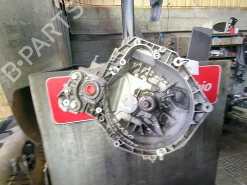 Used Gearbox Gearbox FIAT BRAVO II (198_) 1.9 D Multijet (198AXD1A) (116 hp) 32522785 32522785