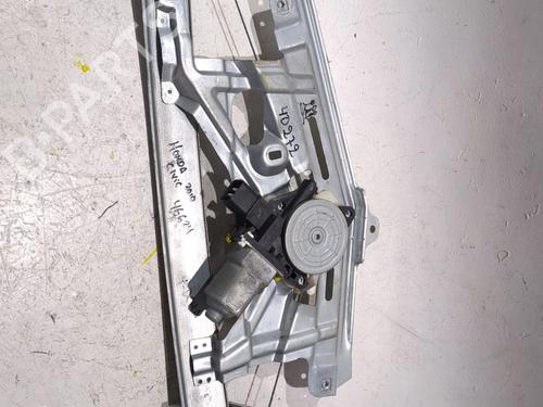 Rudehejsemekanisme Højre bagtil HONDA CIVIC VIII Hatchback (FN, FK) 1.4 (FK1, FN4) (100 hp) 23928124