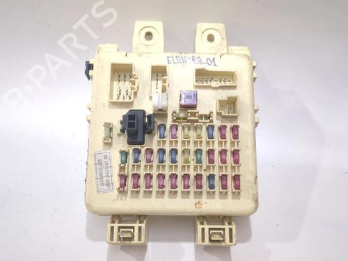 Used Fuse box HYUNDAI ELANTRA III Saloon (XD) 2.0 CRDi (113 hp) 26673583