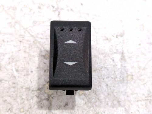 right-rear-window-switch-ford-mondeo-iii-b5y-2000-2001-2002-2003-2004-2005-2006-2007-34157999 main image