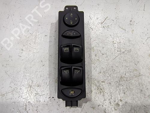 Used Left front window switch Left front window switch MERCEDES-BENZ VITO / MIXTO Van (W639) 115 CDI (639.601, 639.603, 639.605) (150 hp) 32844650 32844650