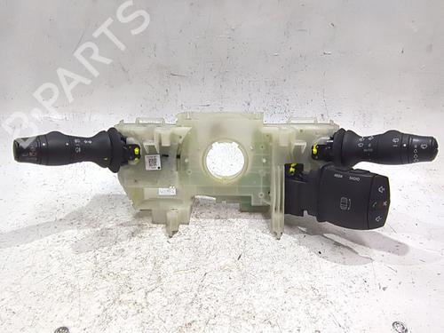 Used Switch RENAULT SCÉNIC III (JZ0/1_) 1.6 dCi (JZ00, JZ12) (130 hp) 32668972