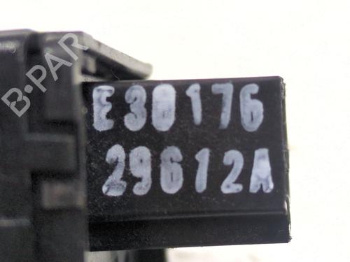 Right front window switch RENAULT MEGANE IV Saloon 1.5 dCi 110 | BP33605686I26 - Image 5