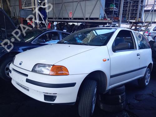 Used Parts FIAT PUNTO (176_) 60 1.2 (176AP, 176AR, 176AQ, 176BB) (60 hp) 4359777