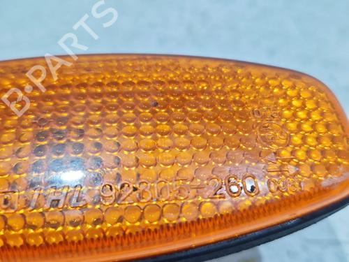 Højre side indikator HYUNDAI SANTA FÉ I (SM) 2.0 CRDi | BP29876524I19