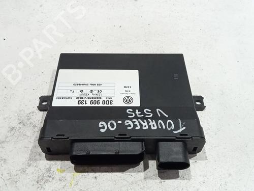 Elektronische module VW TOUAREG (7LA, 7L6, 7L7) 3.0 V6 TDI (225 hp) 29242833