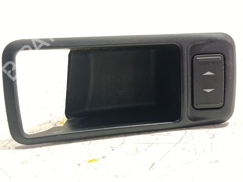 Used Right front window switch Right front window switch 36886495 36886495