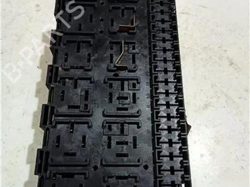 Fuse box VW PASSAT B6 (3C2) 2.0 TDI | BP23925169E1 - Image 2