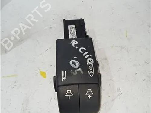Used Switch RENAULT CLIO II (BB_, CB_) 1.5 dCi (B/CB07) (65 hp) 23908649