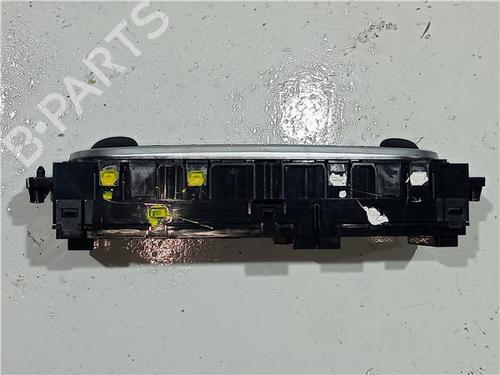 Climate control RENAULT MEGANE III Hatchback (BZ0/1_, B3_) 1.5 dCi | BP23924205I5 