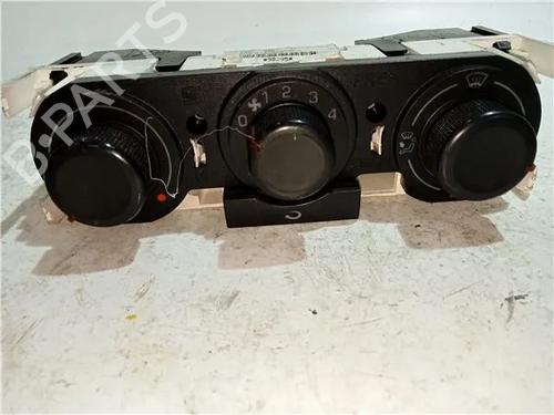 Used Climate control SEAT IBIZA II (6K1) 1.4 i 16V (101 hp) 23929906
