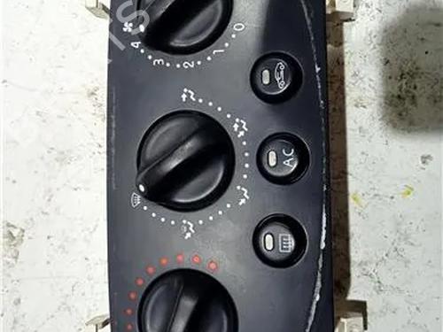 Used Climate control RENAULT CLIO II (BB_, CB_) 1.5 dCi (B/CB07) (65 hp) 23909865
