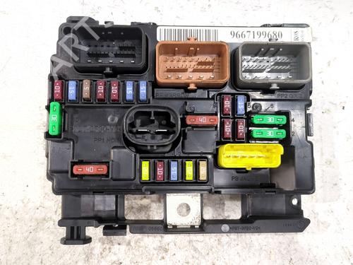 fuse-box-citroen-c3-ii-sc_-2009-34156116 main image