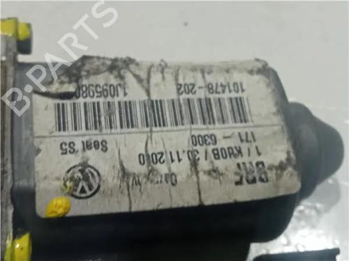 Right front window motor SEAT LEON (1M1) 1.9 TDI | BP23912667E20