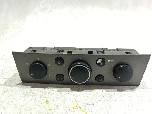 Used Climate control Climate control 36886541 36886541