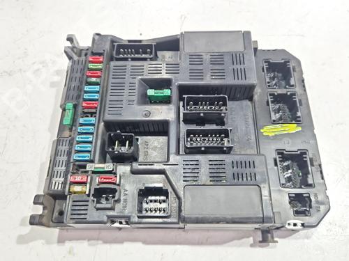 fuse-box-peugeot-307-3ac-2000-2001-2002-2003-2004-2005-2006-2007-2008-2009-2010-2011-2012-34623626 main image