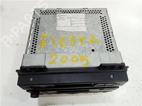 Used Radio FORD FIESTA IV (JA_, JB_) 1.0 i (65 hp) 23909698