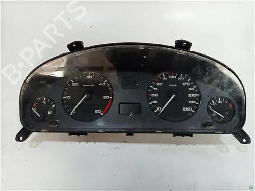 Used Instrument cluster PEUGEOT 406 (8B) 2.0 HDI 110 (109 hp) 23910718