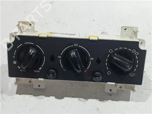 Commande Chauffage CITROËN XSARA (N1) 1.9 TD (90 hp) 24967882