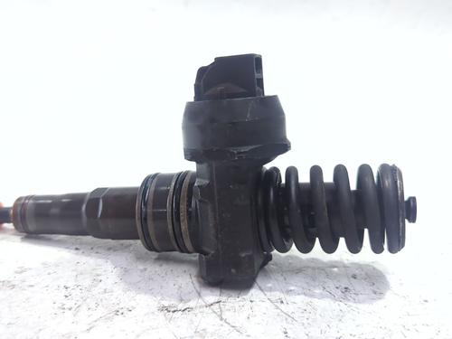 Injector VW PASSAT B6 (3C2) 2.0 TDI | BP39226442M100 - Image 3