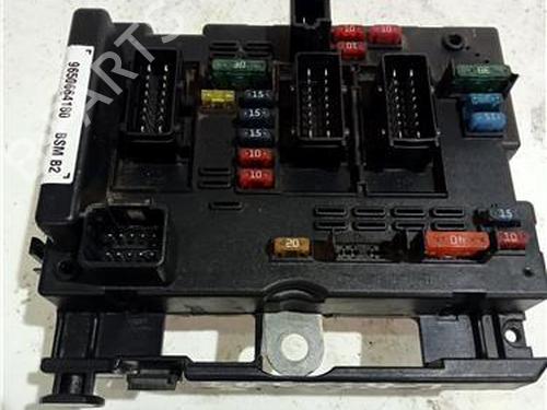Used Fuse box PEUGEOT 206 Hatchback (2A/C) 1.4 HDi eco 70 (68 hp) 23923526