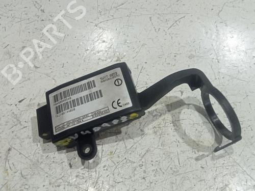 electronic-module-chrysler-voyager-iv-rg-rs-1999-2000-2001-2002-2003-2004-2005-2006-2007-2008-36766094 main image