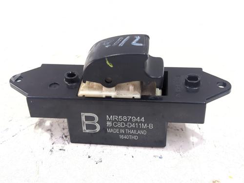 Used Left rear window switch Left rear window switch 38952633 38952633