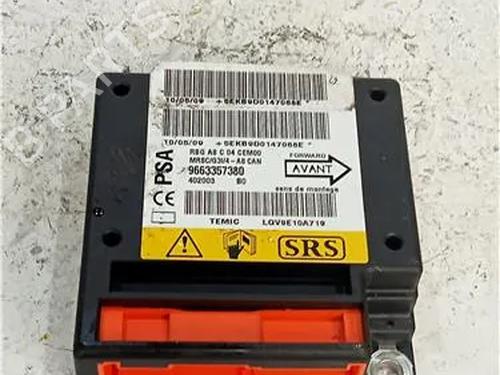 Airbag module CITROËN C3 II (SC_) 1.4 HDi 70 (SC8HZC, SC8HR0, SC8HP4) (68 hp) 24967438