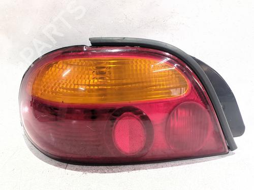 Farolim esquerdo KIA SEPHIA Saloon (FA) 1.5 i (80 hp) 31370178