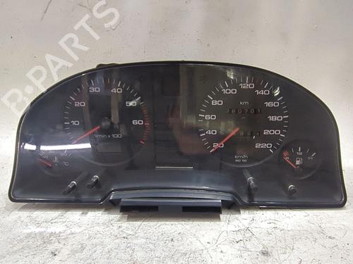 Used Instrument cluster AUDI 80 B4 Avant (8C5) 2.0 (90 hp) 28623841