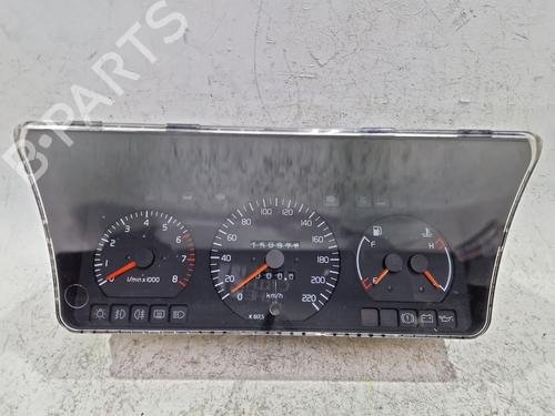Used Instrument cluster VOLVO 460 (464) 1.8 (90 hp) 30832921